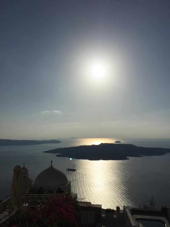 Hotel Le Petit Greek Fira  Esterno foto