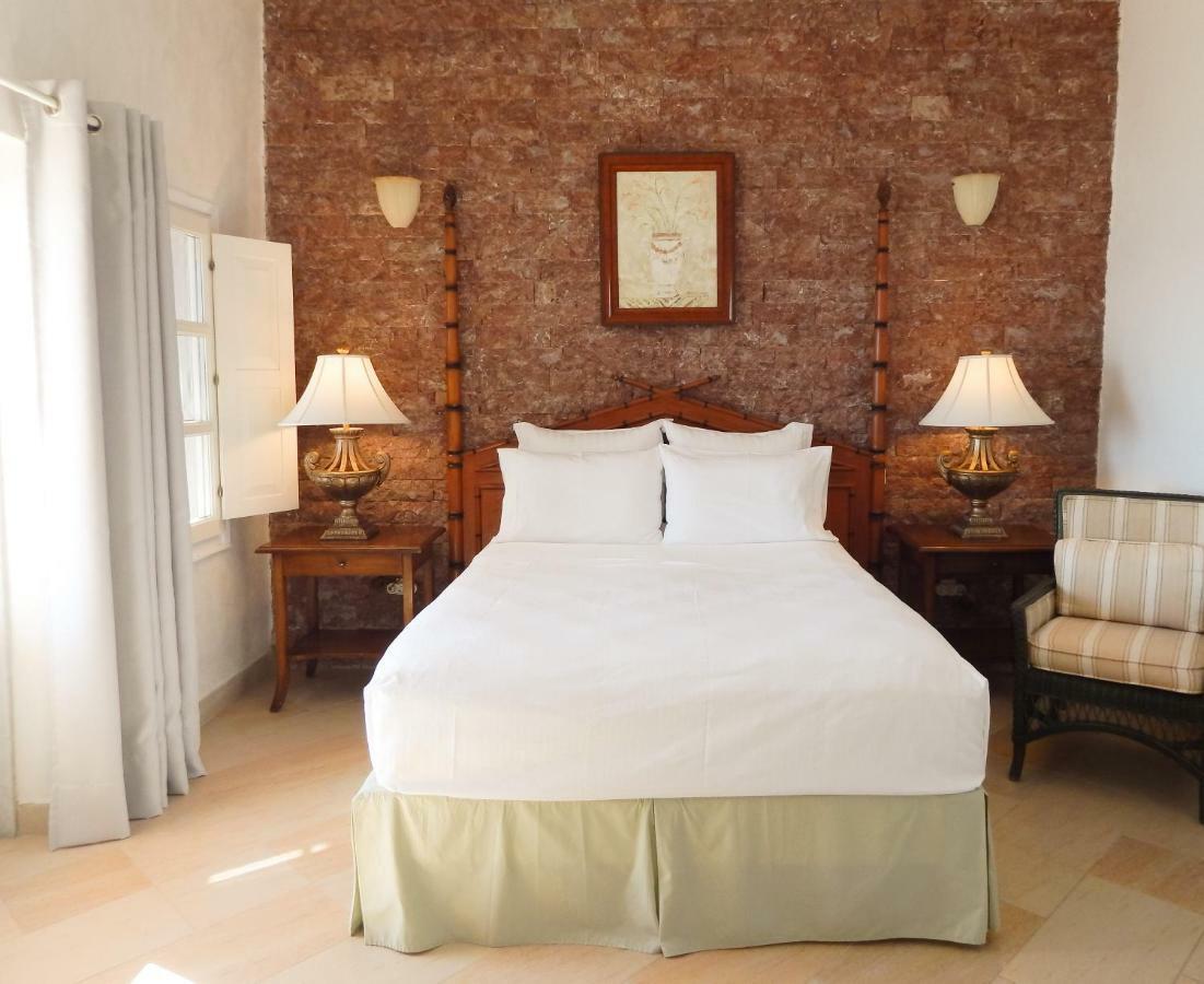 Hotel Le Petit Greek Fira  Esterno foto